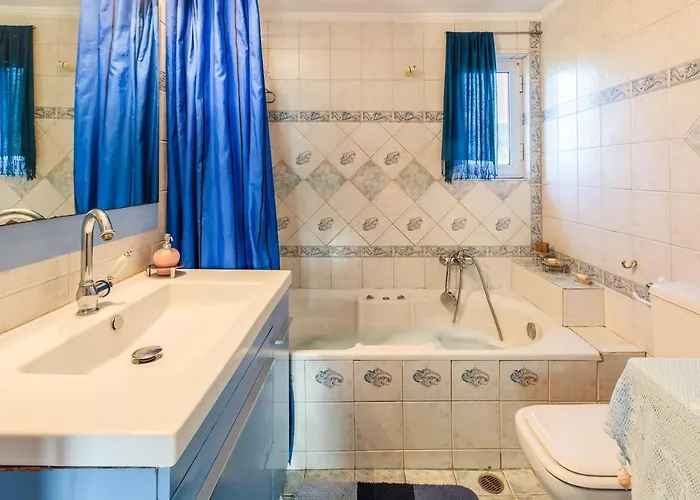 Vlassoula - Beachfront Luxury With Private Pool & Garden Heaven Kyparissia