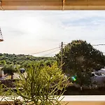 Vlassoula - Beachfront Luxury With Private Pool & Garden Heaven * Κυπαρισσία