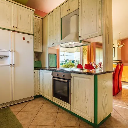 Vlassoula - Beachfront Luxury With Private Pool & Garden Heaven *