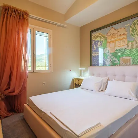 Vlassoula - Beachfront Luxury With Private Pool & Garden Heaven 키파리씨아