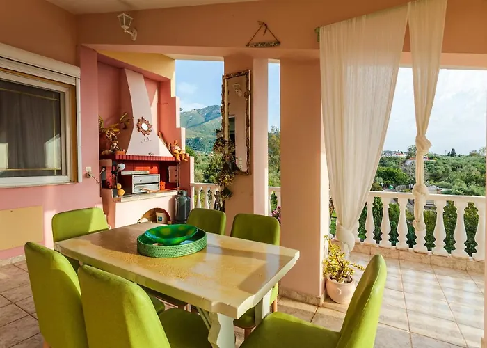 Vila Vlassoula - Beachfront Luxury With Private Pool & Garden Heaven