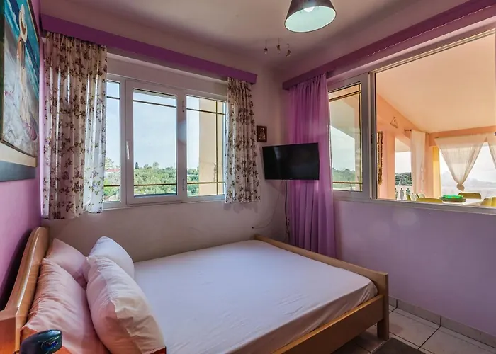 Villa Vlassoula - Beachfront Luxury With Private Pool & Garden Heaven