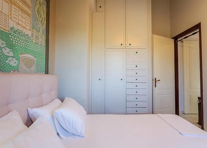 Vlassoula - Beachfront Luxury With Private Pool & Garden Heaven * Kipariszía