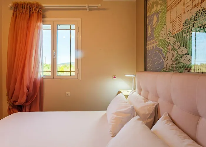 Vlassoula - Beachfront Luxury With Private Pool & Garden Heaven Villa *