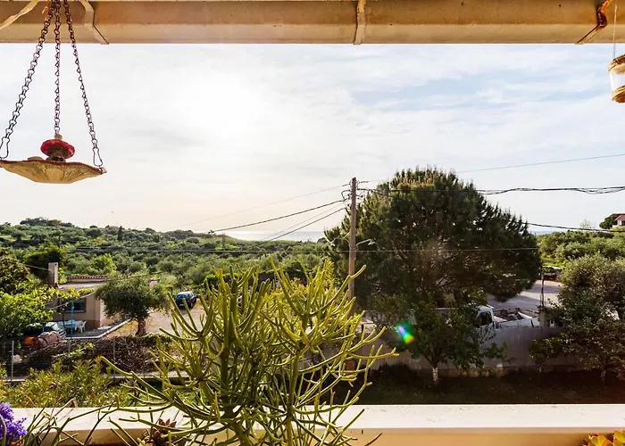 Vlassoula - Beachfront Luxury With Private Pool & Garden Heaven * Kyparissia